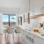 2 Bedroom Beautiful In