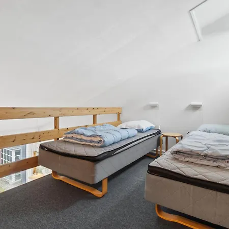 1 Bedroom Front In *