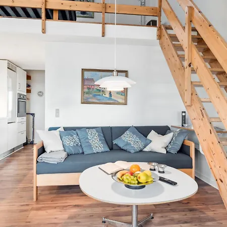 1 Bedroom Front In