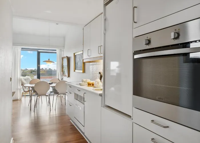 2 Bedroom Beautiful In Appartement