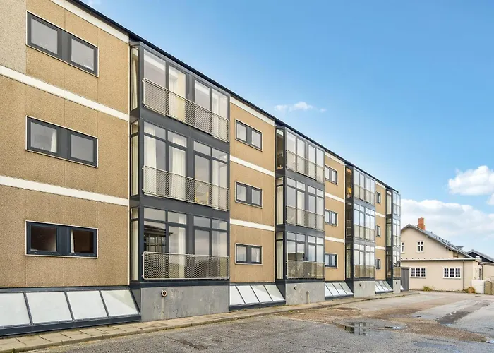 2 Bedroom Beautiful In Appartement