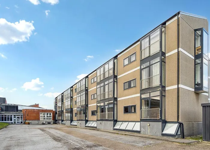 2 Bedroom Beautiful In Appartement